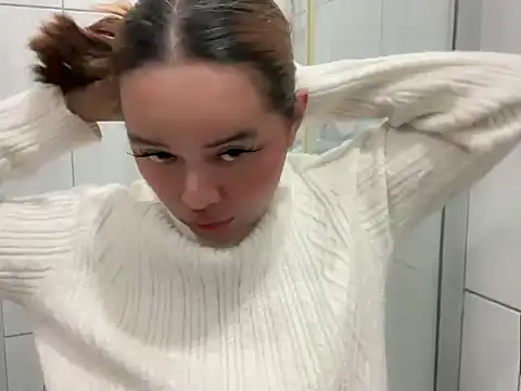 urhottestgurl online show from 06.17.26