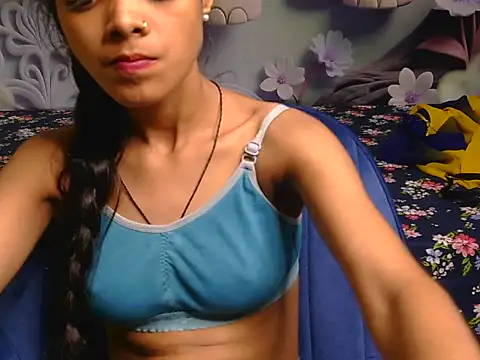 Snapshot of Isha-19 chatting on 07.02.26 Isha-19 online show from 07.02.26