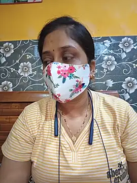 Snapshot of Garimaa_Cherry chatting on 06.19.26 Garimaa Cherry online show from 06.19.26
