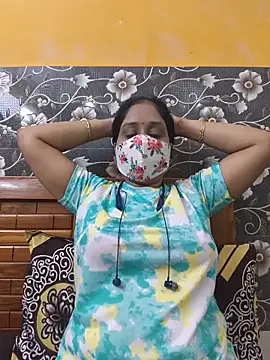 Snapshot of Garimaa_Cherry chatting on 06.22.26 Garimaa Cherry online show from 06.22.26