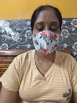 Snapshot of Garimaa_Cherry chatting on 06.30.26 Garimaa Cherry online show from 06.30.26