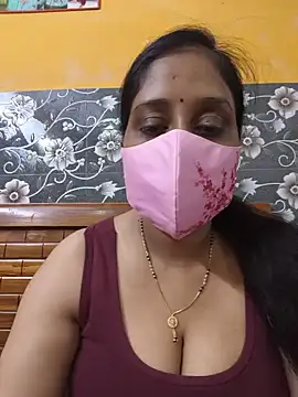 Snapshot of Garimaa_Cherry chatting on 07.14.26 Garimaa Cherry online show from 07.14.26