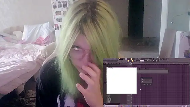 Snapshot of Green_angel chatting on 06.22.26 Green angel online show from 06.22.26