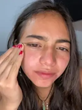 Julia valentina online show from 07.12.26