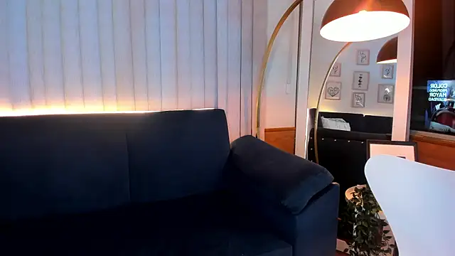 mila  vega online show from 07.31.26