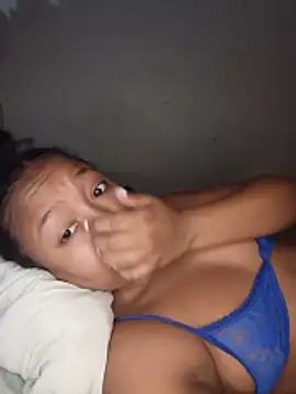 HeLiSa69ebony online show from 06.26.26