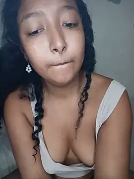 HeLiSa69ebony online show from 07.01.26