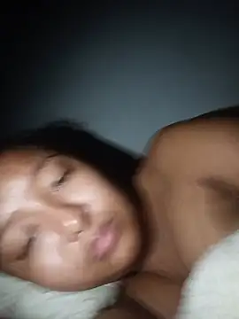 HeLiSa69ebony online show from 07.02.26