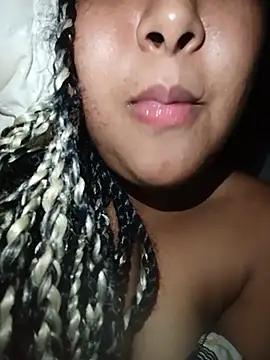HeLiSa69ebony online show from 07.23.26