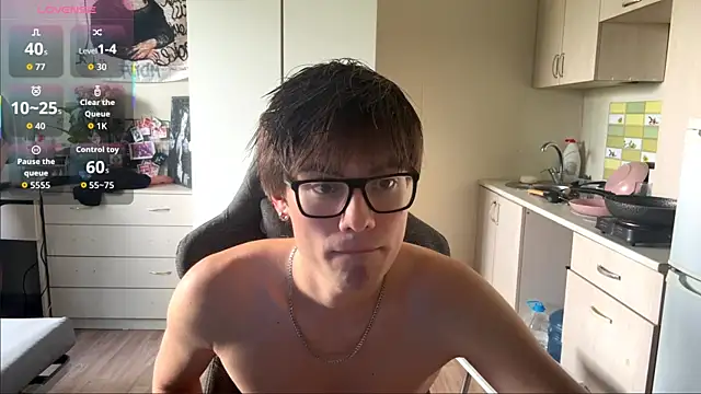 JadeNoiiir online show from 07.31.26
