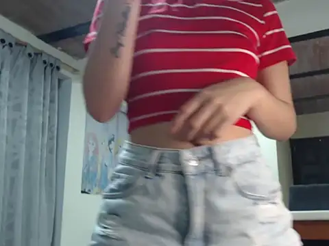 Snapshot of estrella-cutte chatting on 07.30.26 estrella-cutte online show from 07.30.26