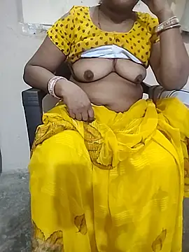 Snapshot of Bhabhiannuxxx chatting on 08.06.26 Bhabhiannuxxx online show from 08.06.26