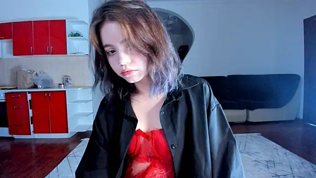 Snapshot of miko_honey chatting on 06.20.26 miko honey online show from 06.20.26