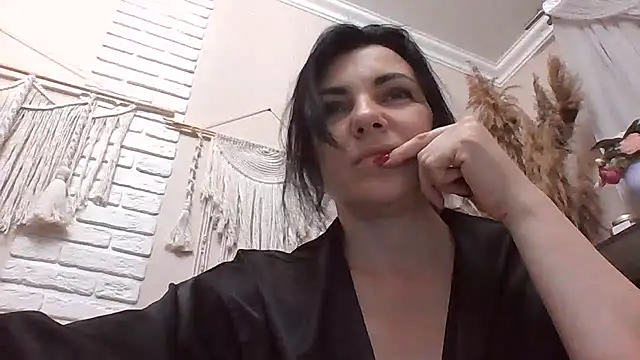 Camilynbi online show from 07.14.26