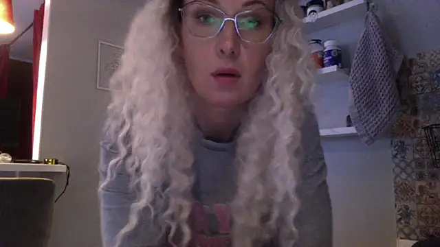 Snapshot of Solenyavo chatting on 07.28.26 Solenyavo online show from 07.28.26