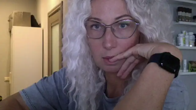 Snapshot of Solenyavo chatting on 07.29.26 Solenyavo online show from 07.29.26