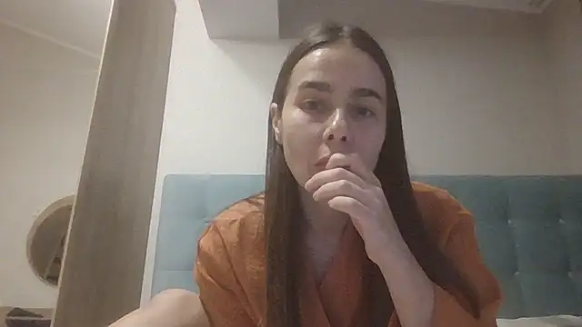 Snapshot of Vanelleda chatting on 07.22.26 Vanelleda online show from 07.22.26
