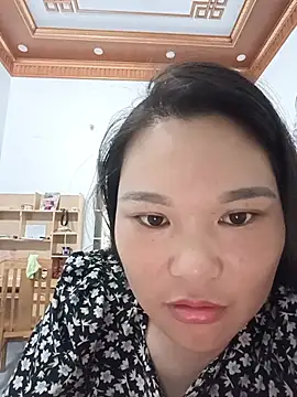 Snapshot of Holy-mi chatting on 06.29.26 Holy-mi online show from 06.29.26
