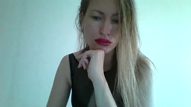 Snapshot of Nimetta chatting on 07.10.26 Nimetta online show from 07.10.26