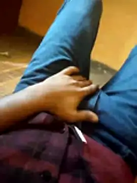 Snapshot of tamil_boy_anytime chatting on 06.21.26 tamil boy anytime online show from 06.21.26