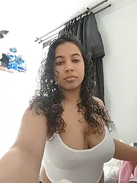 Bellapiers online show from 06.21.26