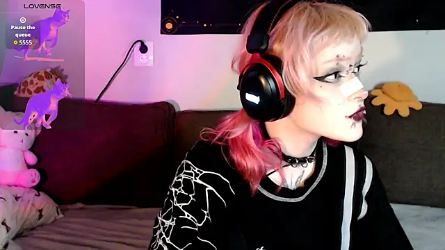 meow nicole online show from 07.05.26