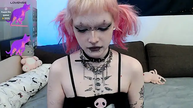 meow nicole online show from 07.21.26