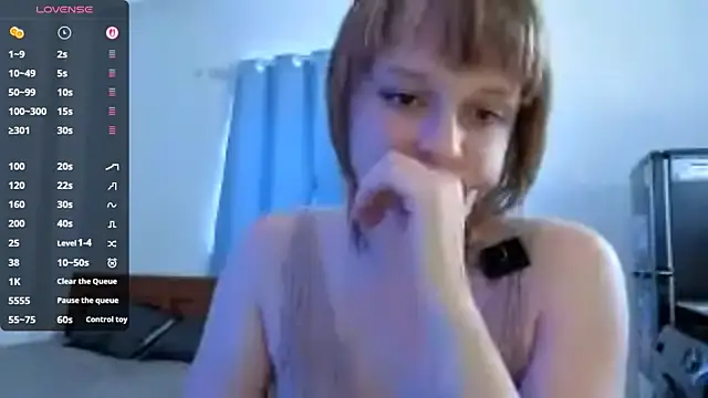 Snapshot of DustiZuchowski chatting on 07.30.26 DustiZuchowski online show from 07.30.26