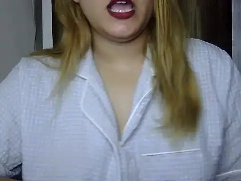 Sexyy Sana online show from 07.12.26