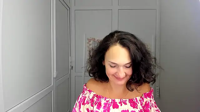 OliviaKateee online show from 07.08.26