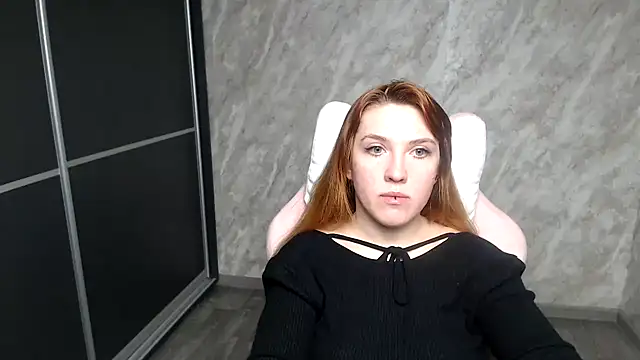 Reginasmilee online show from 01.14.26