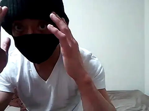 meno-kuma online show from 07.08.26