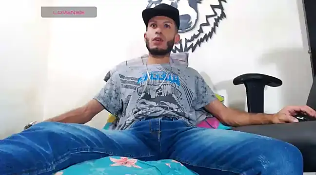 WOLFMONSTERDICK online show from 03.05.25