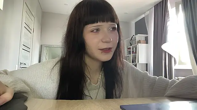 Snapshot of WendySliz chatting on 06.28.26 WendySliz online show from 06.28.26