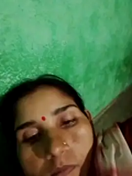 Snapshot of Seela_babu chatting on 06.29.26 Seela babu online show from 06.29.26