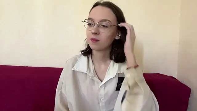 Snapshot of EvaRavelle chatting on 07.02.26 EvaRavelle online show from 07.02.26
