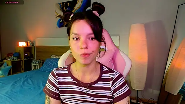 Snapshot of Maya_Campbell chatting on 07.14.26 Maya Campbell online show from 07.14.26