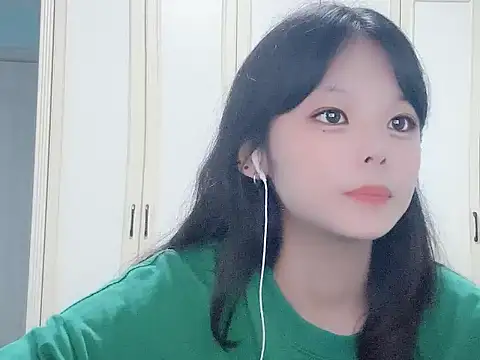 lila82828 online show from 07.07.26
