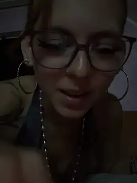 Snapshot of Alina-420 chatting on 06.30.26 Alina-420 online show from 06.30.26