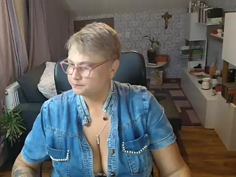 NewHellen4you online show from 07.01.26