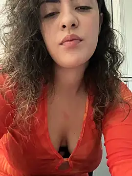 Snapshot of Aylin_Sugar chatting on 07.17.26 Aylin Sugar online show from 07.17.26