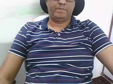 Snapshot of adiasianco chatting on 07.08.26 adiasianco online show from 07.08.26
