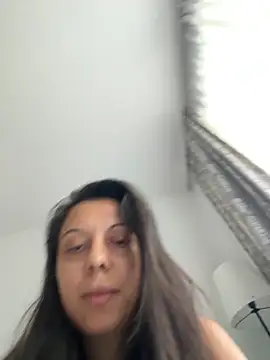 IzyDiamond online show from 07.02.26