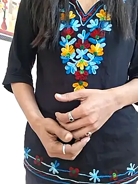 Snapshot of _sneha_sharma_ chatting on 07.03.26 sneha sharma online show from 07.03.26