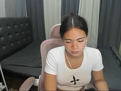 Seductive rein online show from 07.02.26