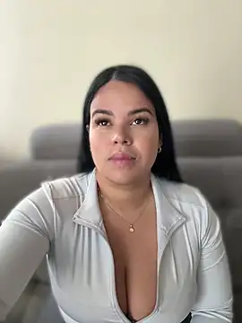 AliceStarshine online show from 04.08.26