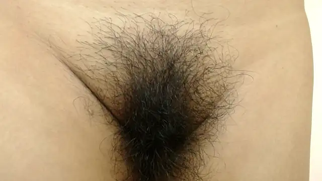 Snapshot of sweet_barbiie chatting on 12.22.24 sweet barbiie online show from 12.22.24