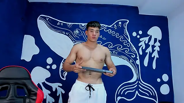 Snapshot of brian_muscle chatting on 07.12.26 brian muscle online show from 07.12.26