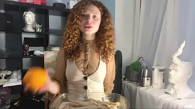 ElenaVanderbilt online show from 07.10.26