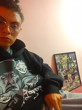 Tian Valenzia online show from 07.11.26